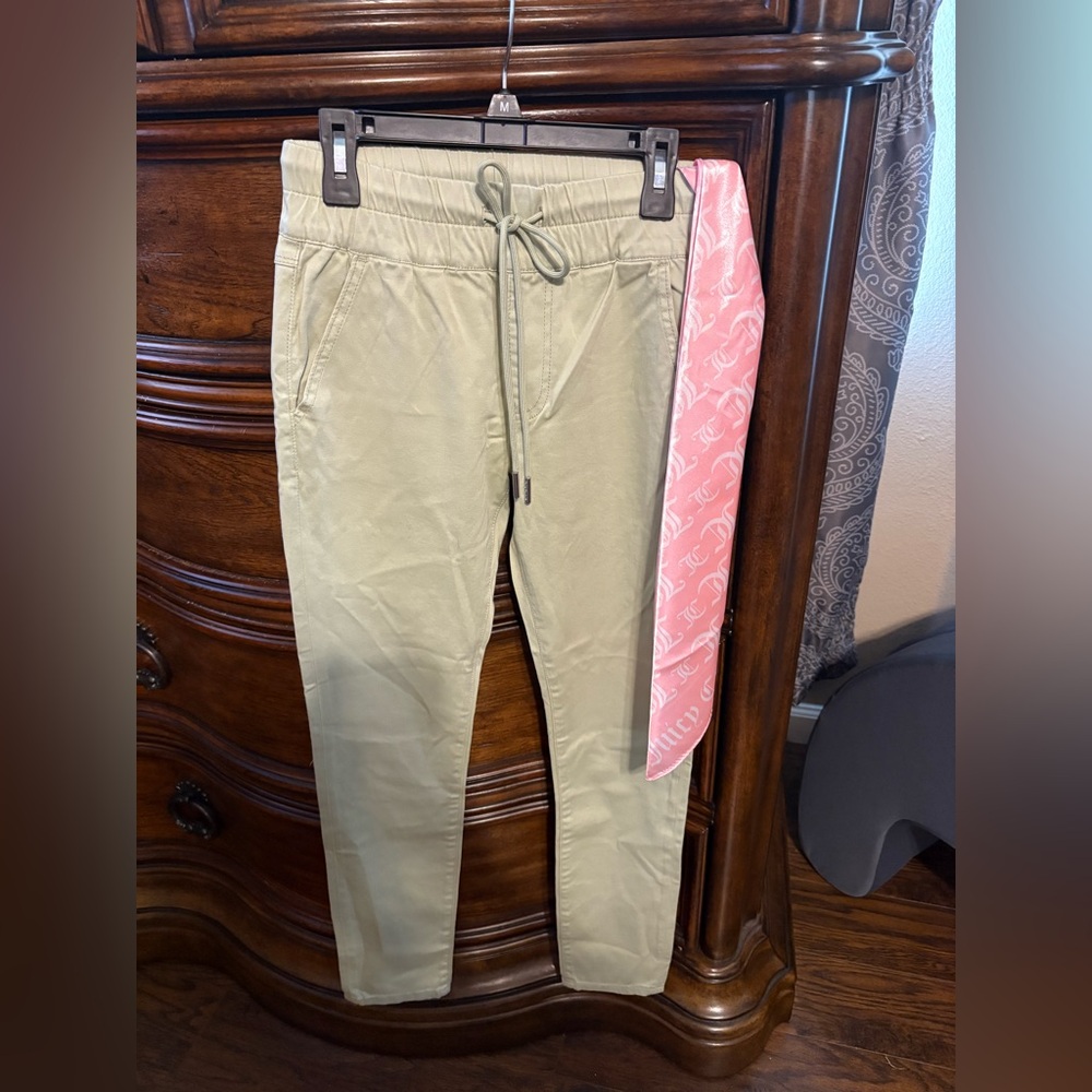 Juicy Couture Green Melon Joggers NWT